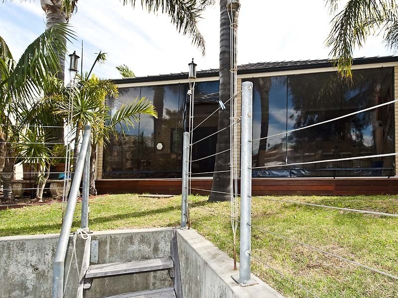 2 Willow Gardens, South Yunderup WA 6208