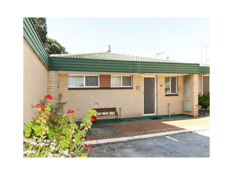 2/5 Uldina Place, Pinjarra WA 6208