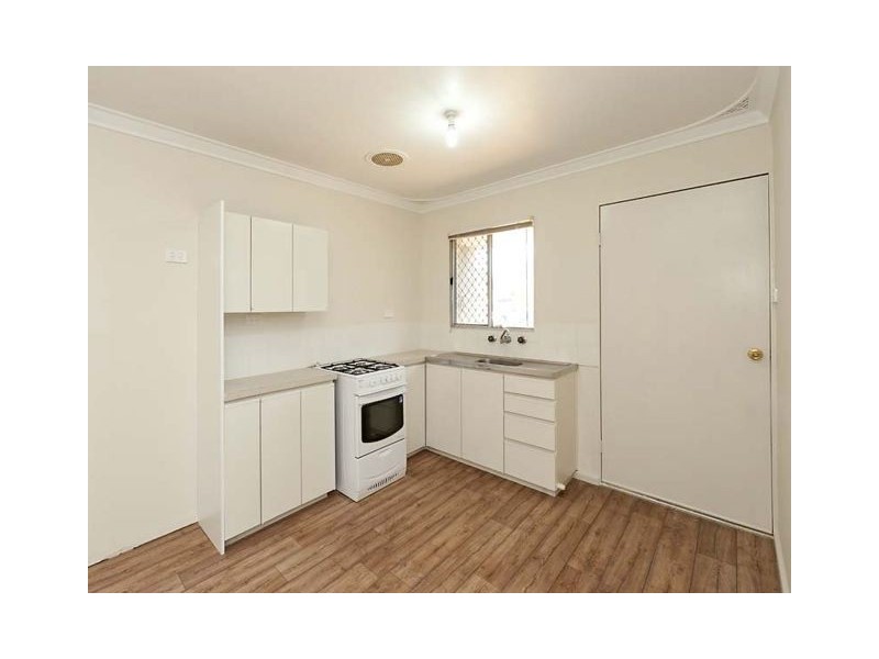 2/5 Uldina Place, Pinjarra WA 6208