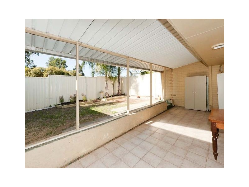 2/5 Uldina Place, Pinjarra WA 6208