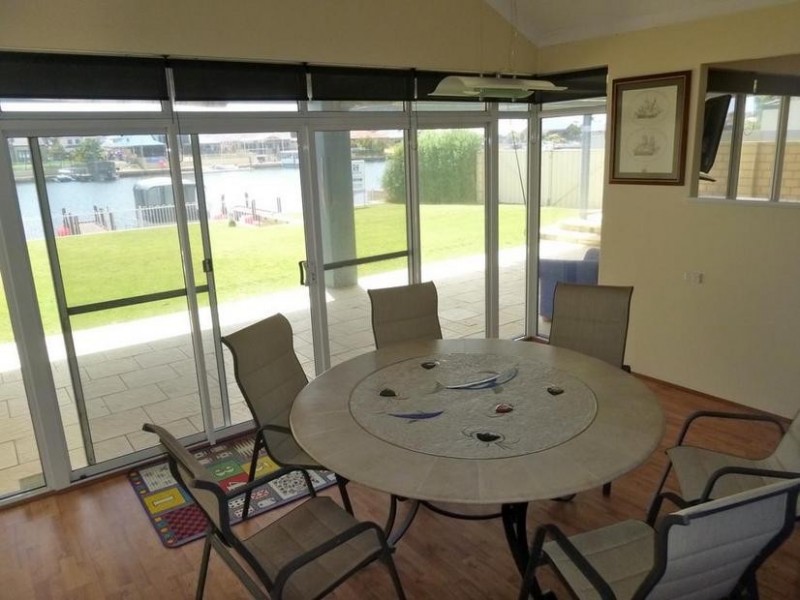 64 Murray Waters Boulevard, South Yunderup WA 6208