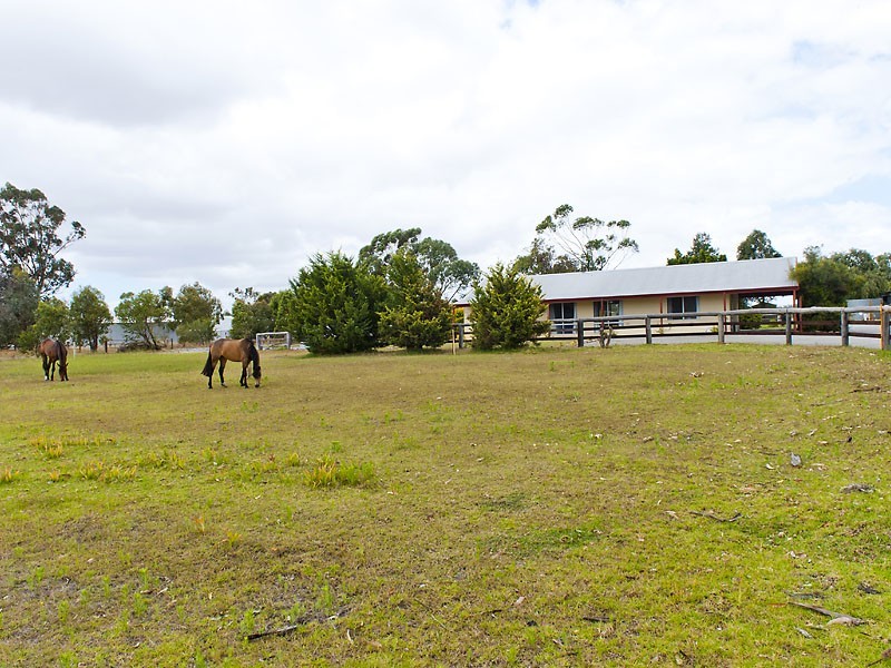 163 Beacham Road, West Pinjarra WA 6208