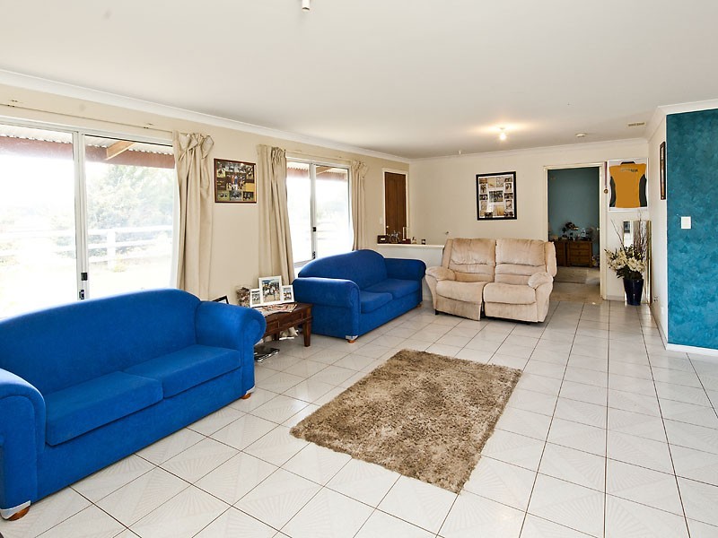 163 Beacham Road, West Pinjarra WA 6208