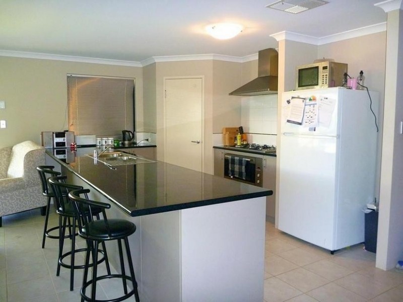 12 Goldseeker Loop, Ravenswood WA 6208