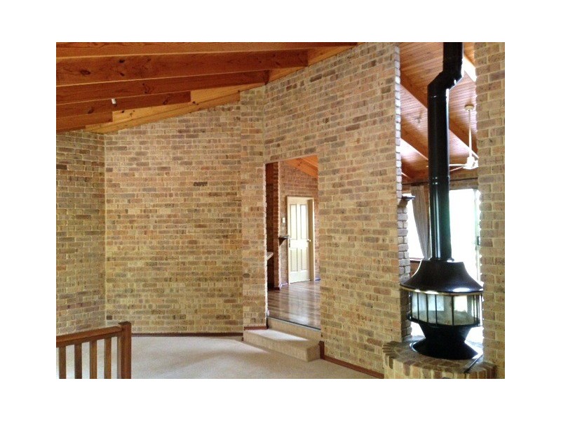 20 Russell Drive, Waroona WA 6215