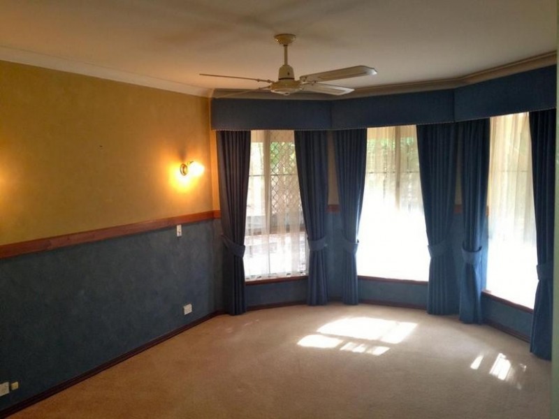 20 Russell Drive, Waroona WA 6215