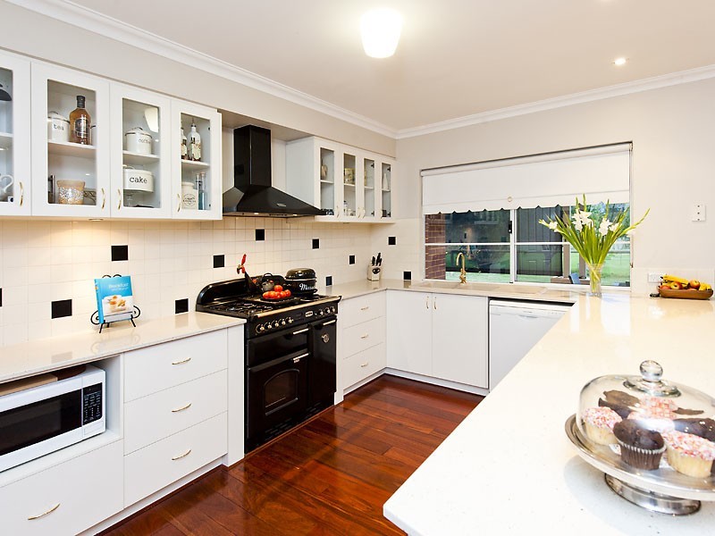 708 CURTIS LANE, Pinjarra WA 6208