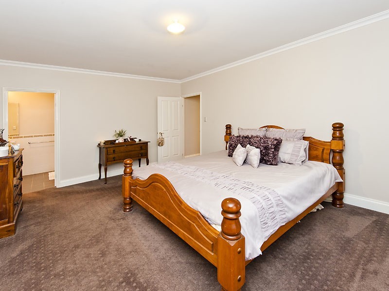 708 CURTIS LANE, Pinjarra WA 6208