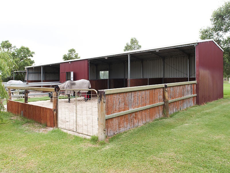 708 CURTIS LANE, Pinjarra WA 6208