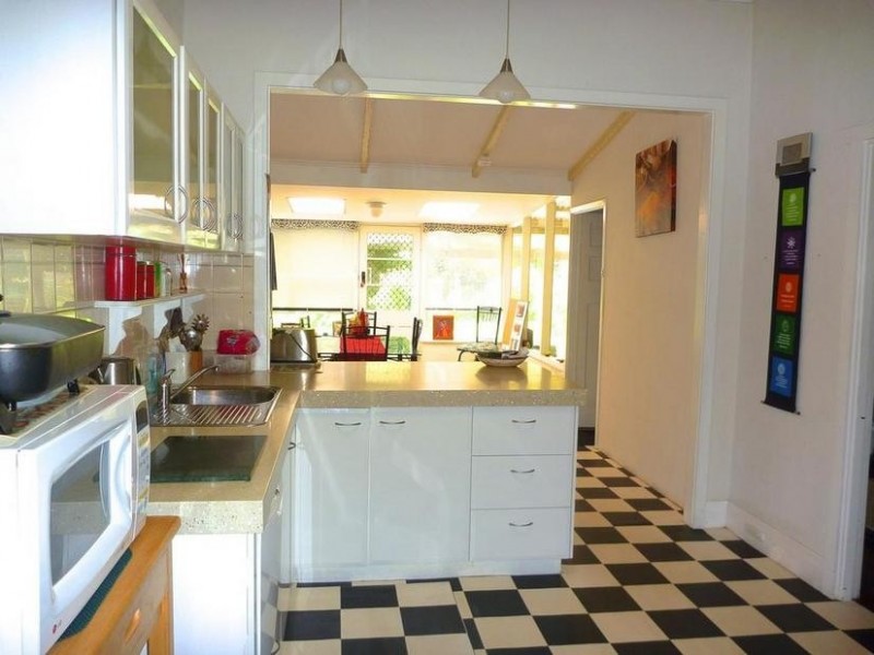 5 Paterson Road, Pinjarra WA 6208