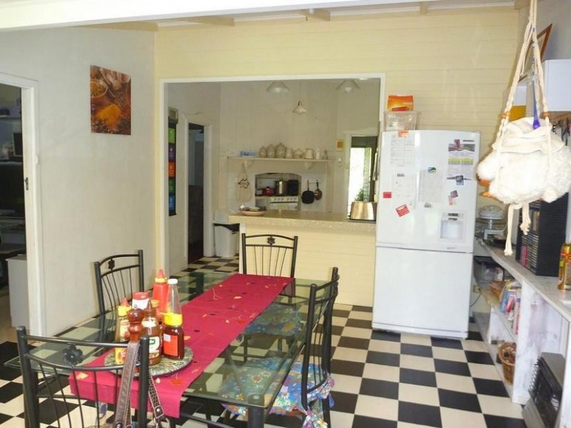 5 Paterson Road, Pinjarra WA 6208