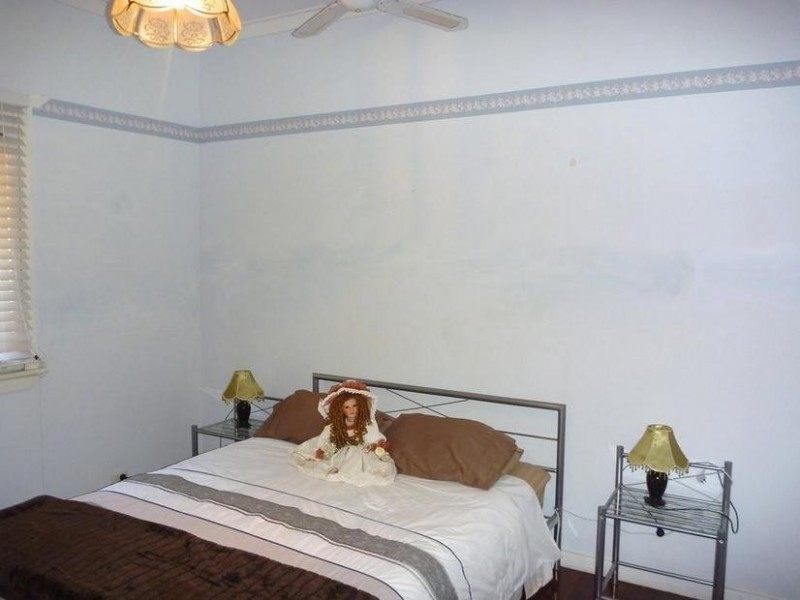 5 Paterson Road, Pinjarra WA 6208