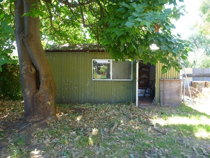 5 Paterson Road, Pinjarra WA 6208