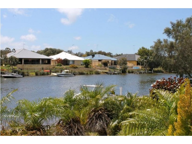 69 Heron place, South Yunderup WA 6208