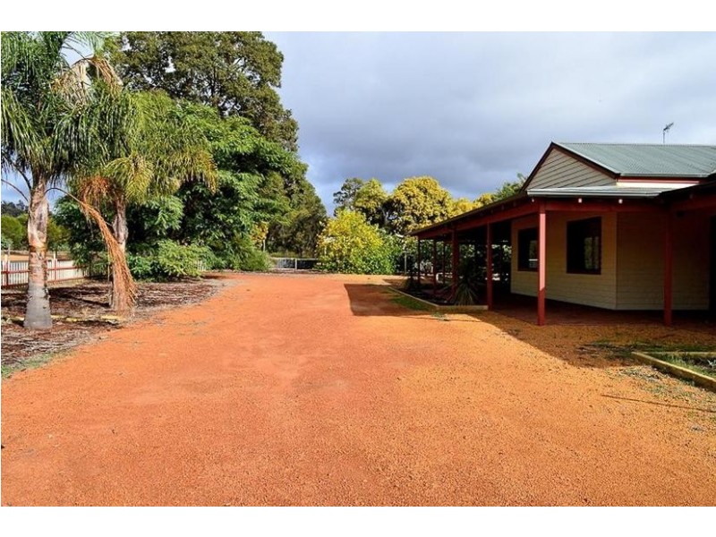 20 Farmers Avenue, Boddington WA 6390