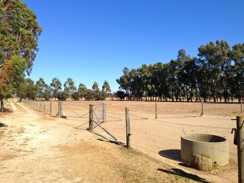 49 Lawley Road, Yarloop WA 6218