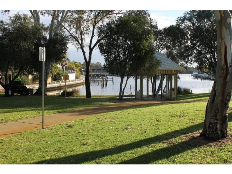 47 Murray Waters Boulevard, South Yunderup WA 6208