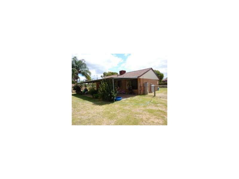 16 Greenstone Way, Boddington WA 6390