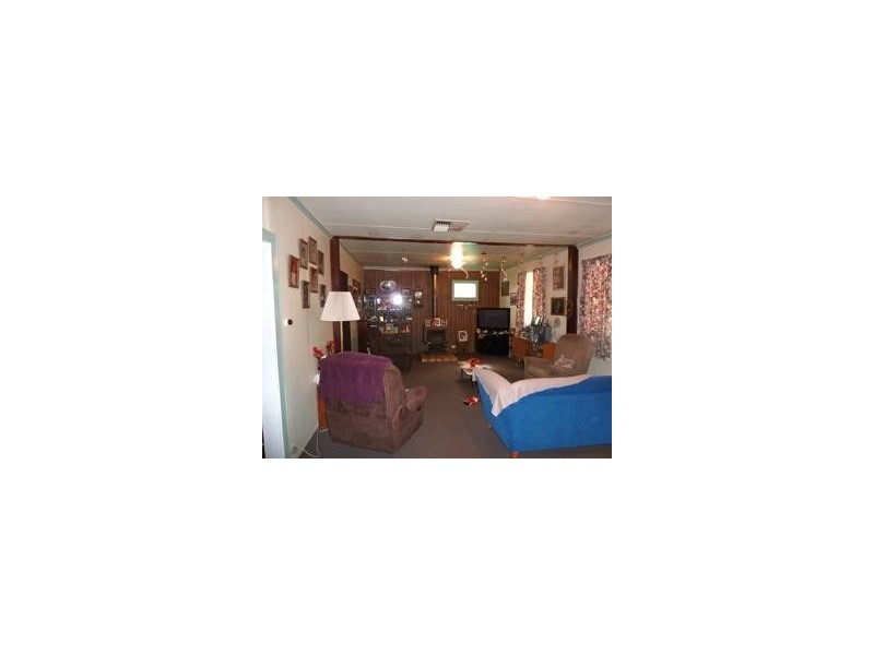 2 Farmers Avenue, Boddington WA 6390