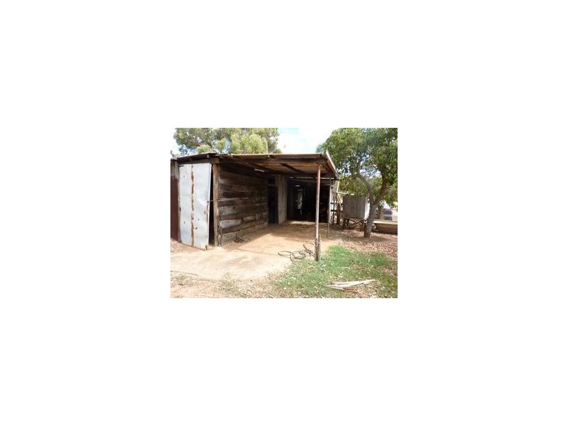 2 Farmers Avenue, Boddington WA 6390