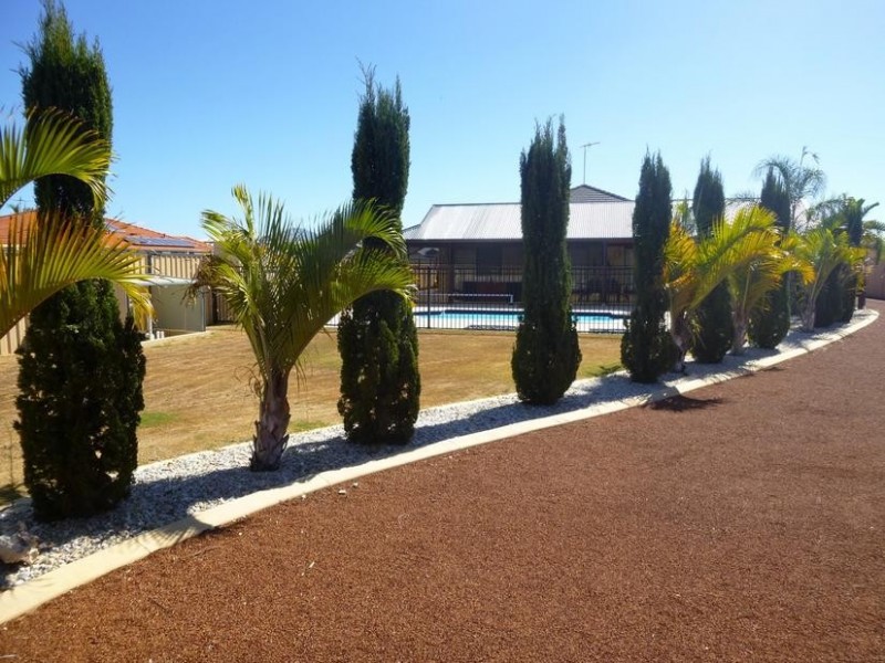 17 Murray Waters Boulevard, South Yunderup WA 6208