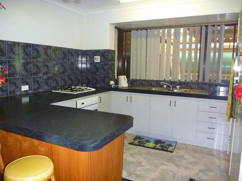 25 Marshall Avenue, Pinjarra WA 6208