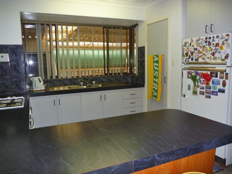 25 Marshall Avenue, Pinjarra WA 6208