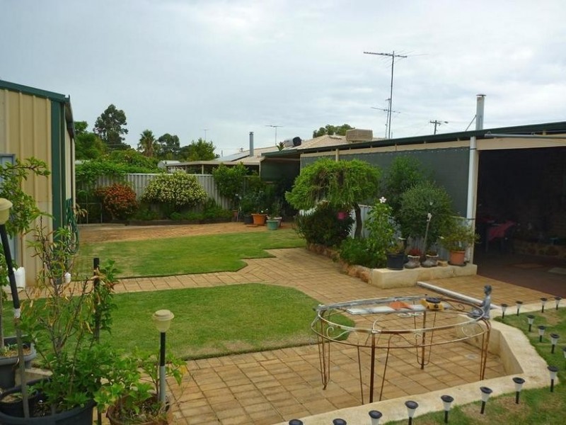 25 Marshall Avenue, Pinjarra WA 6208