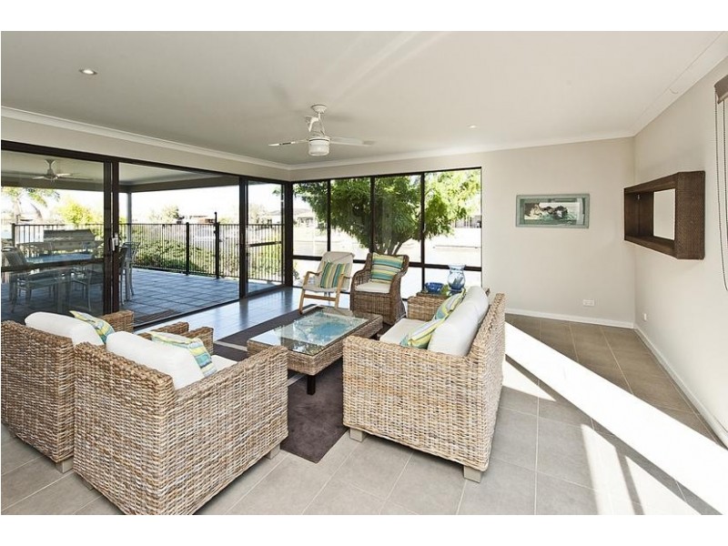 8 Tanderra Place, South Yunderup WA 6208