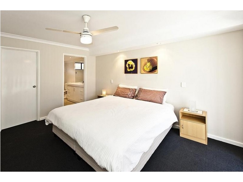 8 Tanderra Place, South Yunderup WA 6208