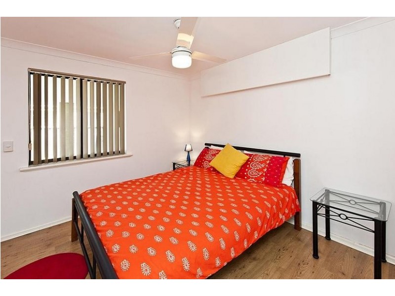 8 Tanderra Place, South Yunderup WA 6208