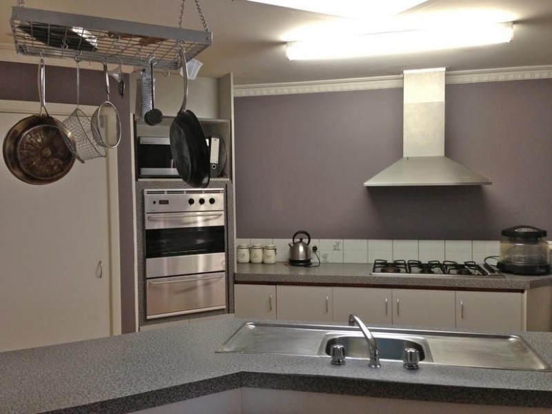 11 Alexander Drive, Waroona WA 6215