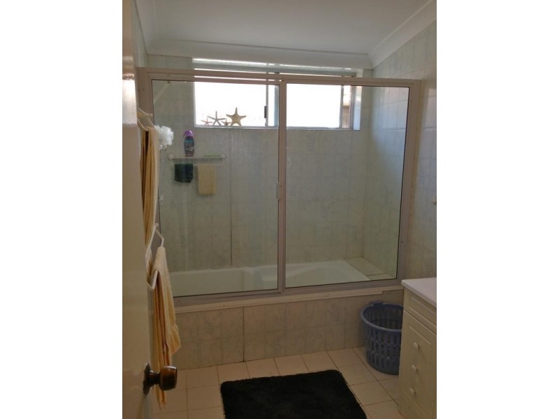 11 Alexander Drive, Waroona WA 6215