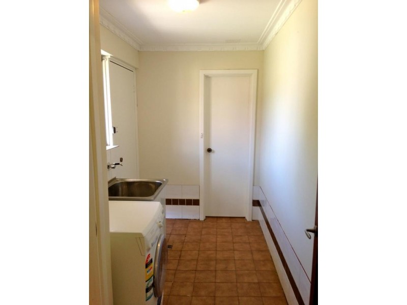 11 Alexander Drive, Waroona WA 6215