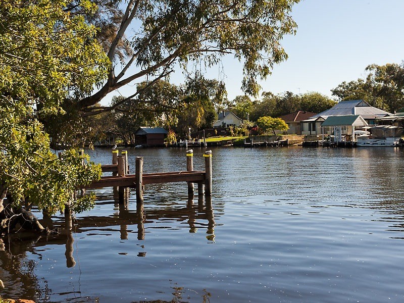 7 BANKSIA TERRACE, South Yunderup WA 6208