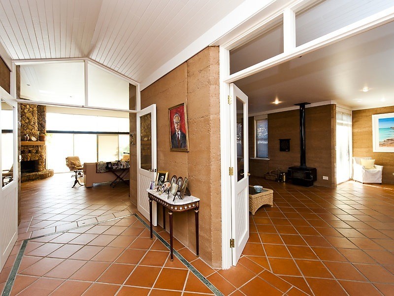 7 BANKSIA TERRACE, South Yunderup WA 6208