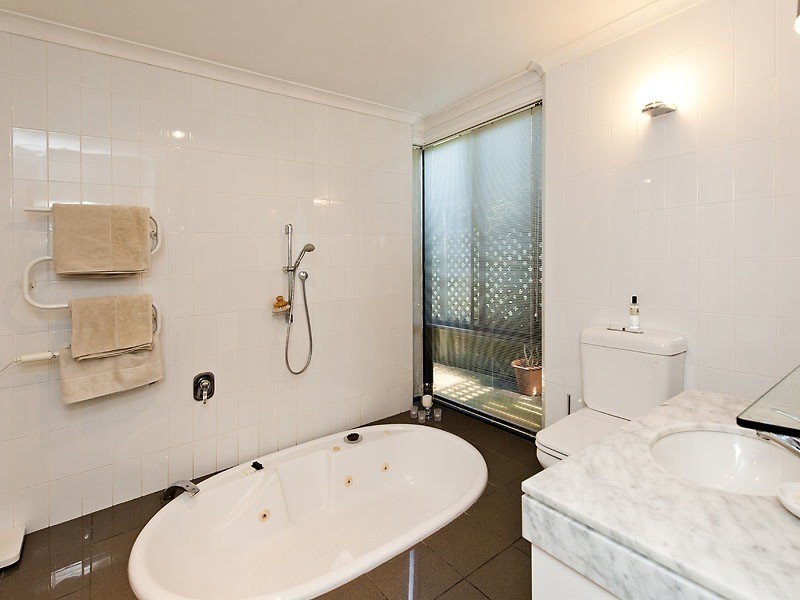 7 BANKSIA TERRACE, South Yunderup WA 6208