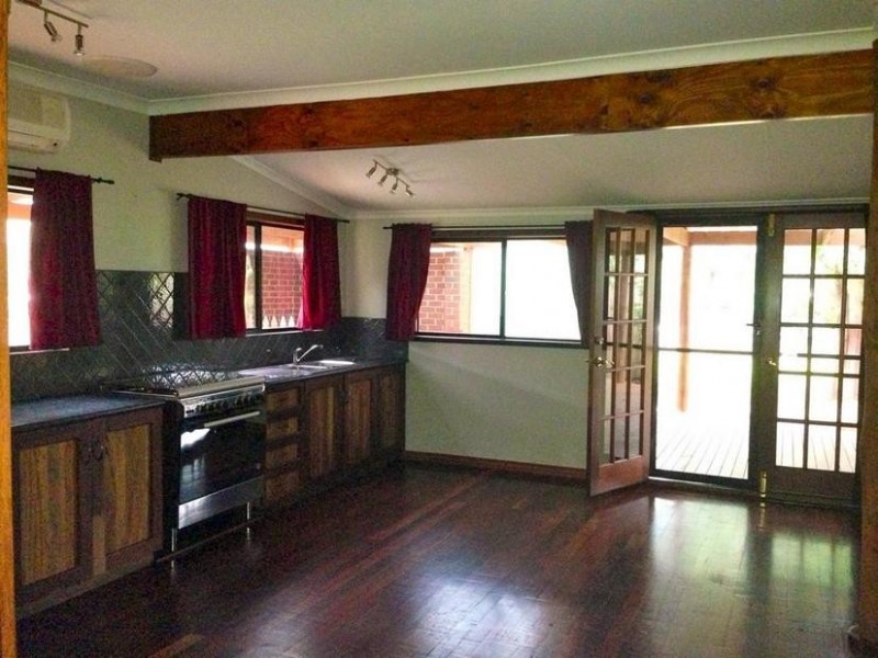 5 Pitt Street, Waroona WA 6215