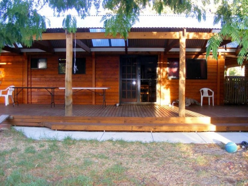 5 Pitt Street, Waroona WA 6215