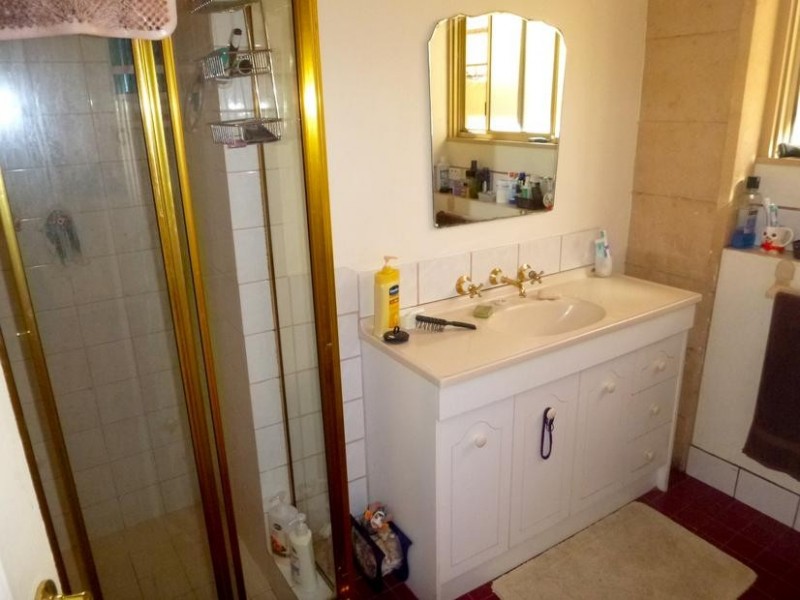 2 Wellya Crescent, South Yunderup WA 6208