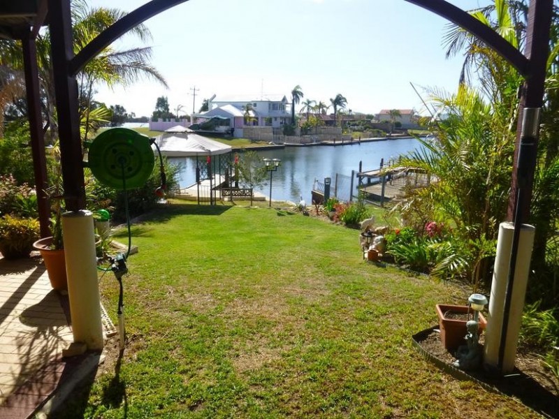 2 Wellya Crescent, South Yunderup WA 6208