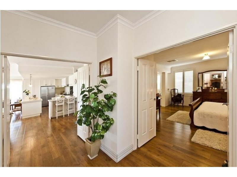 18 POTTER WAY, Pinjarra WA 6208