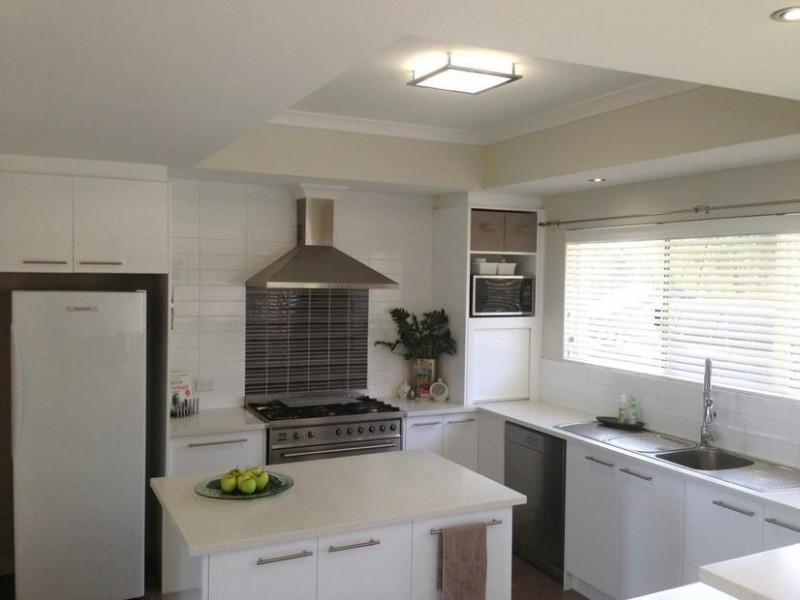 42 Forrington Heights, Waroona WA 6215