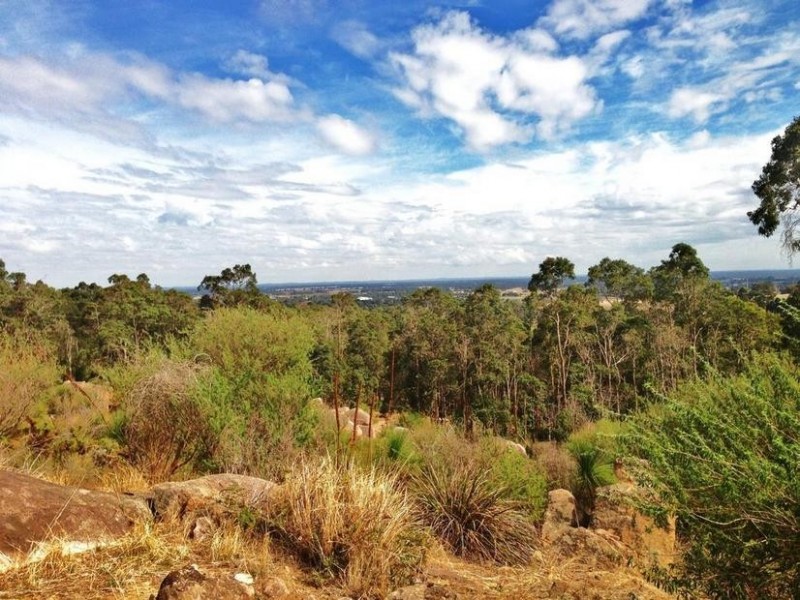 42 Forrington Heights, Waroona WA 6215