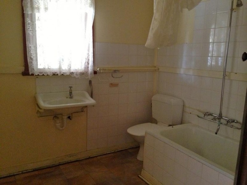 170 SOUTH WEST HWY, Waroona WA 6215