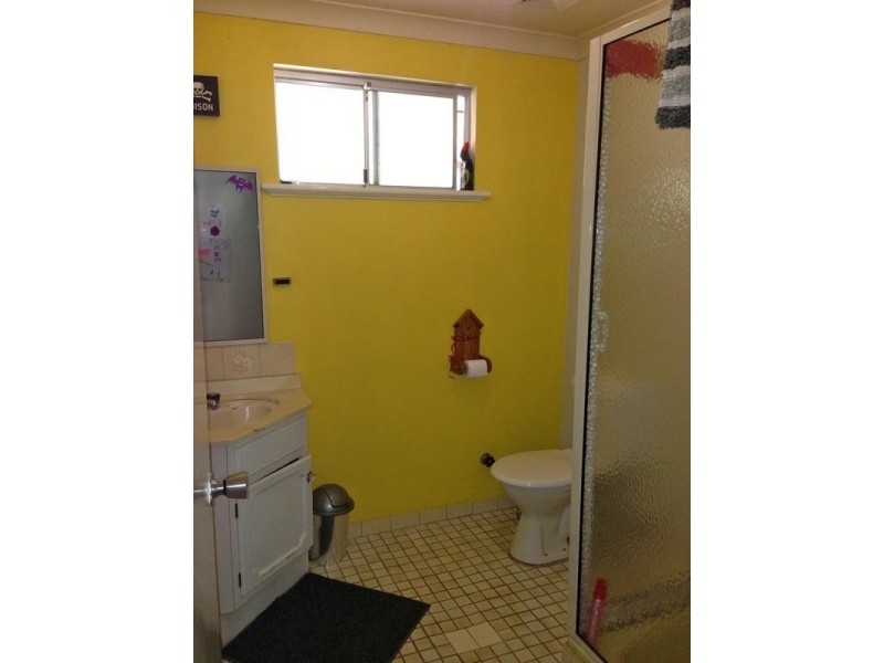 15 York Street, Cookernup WA 6220