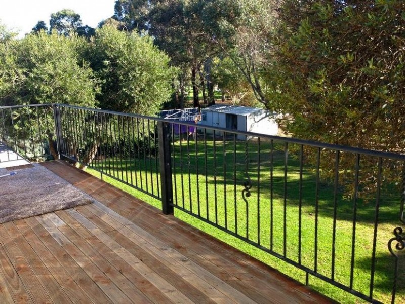 15 York Street, Cookernup WA 6220