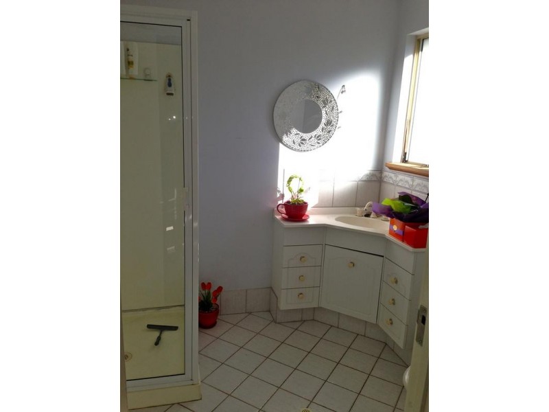 15 York Street, Cookernup WA 6220