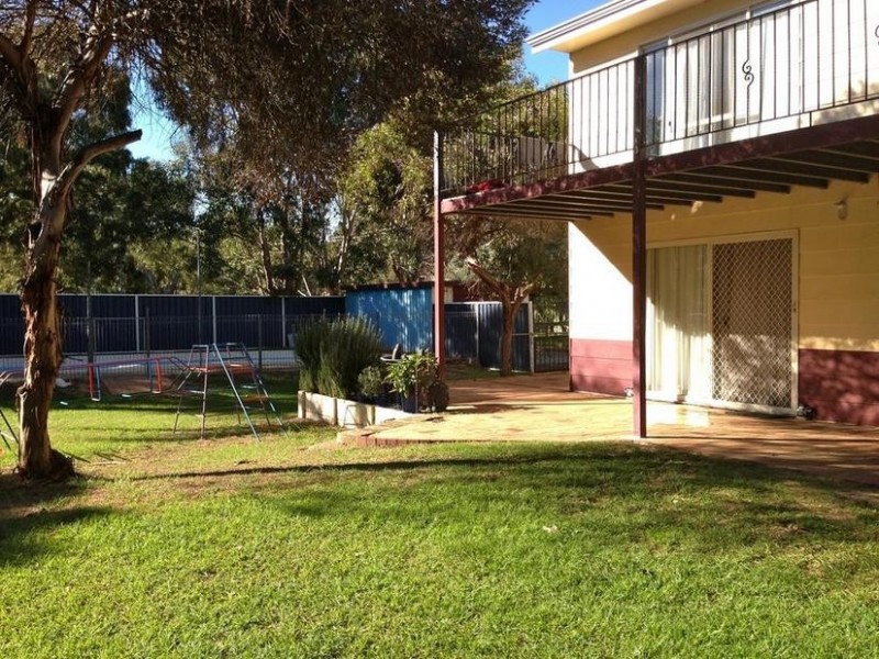 15 York Street, Cookernup WA 6220