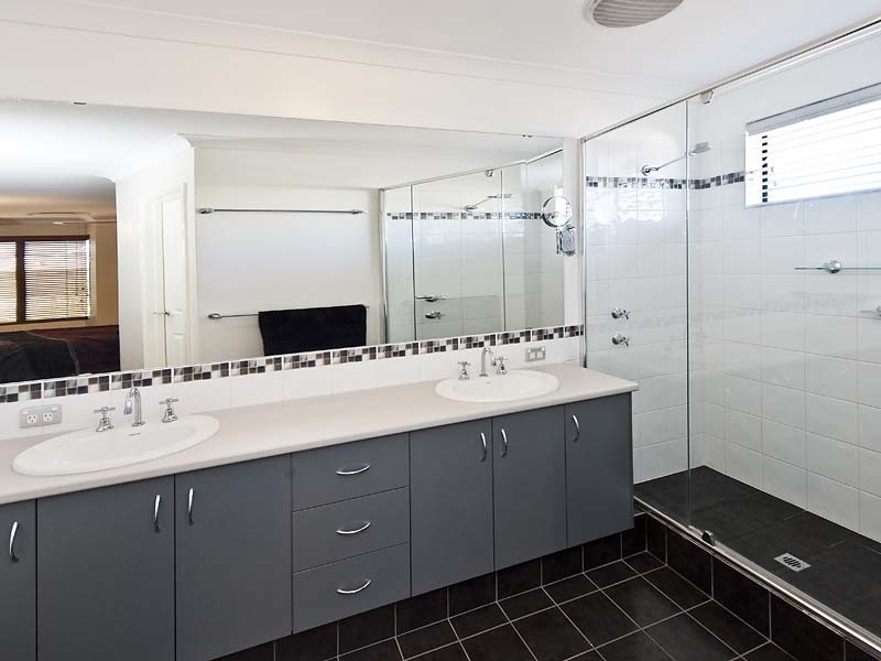 16 Victory Pass, Pinjarra WA 6208